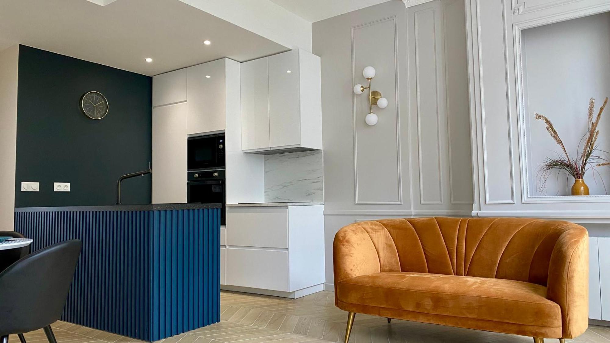 Appartement Apollinaire Au Coeur De Лориан Екстериор снимка